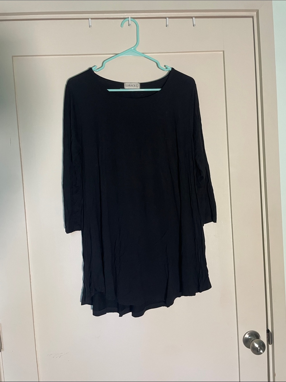 LARACE Black Scoop Neck Tunic